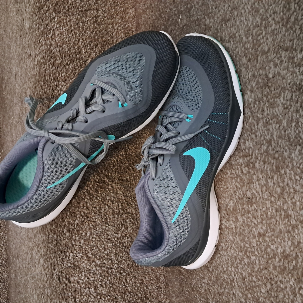 Nike Gray and Teal Sneakers